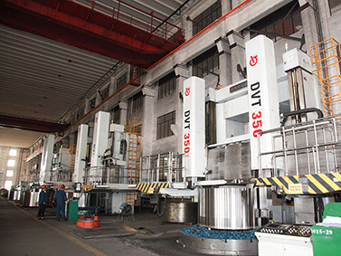 數(shù)控雙柱立式車床（四臺分別是Φ5m、Φ5m、Φ3.5m、Φ2.5m）